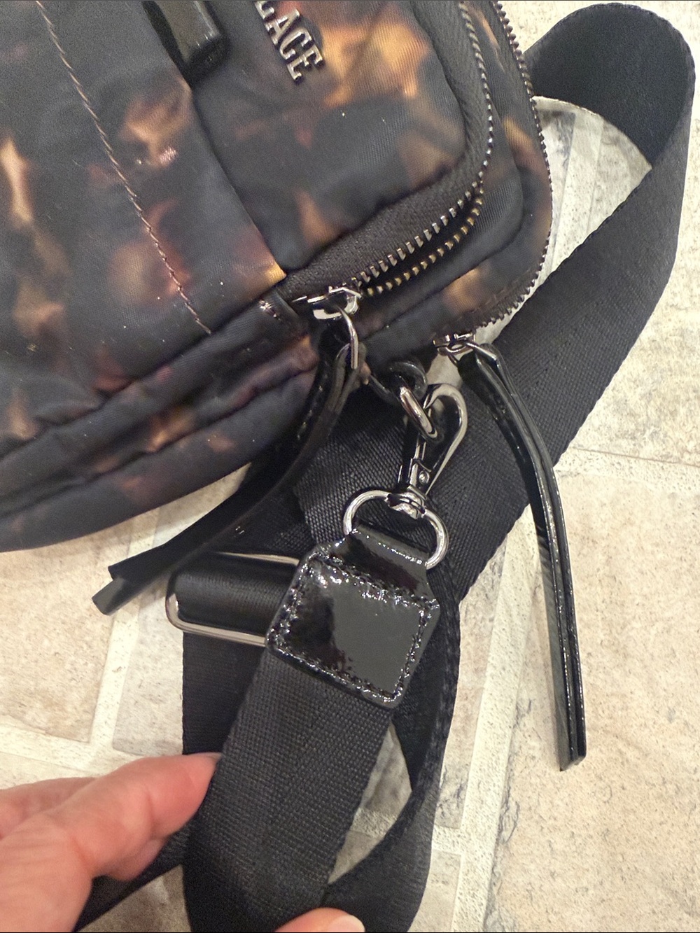 MZ Wallace Tortoise Print Crossbody Phone Bag – Black Nylon - Picture 8 of 12